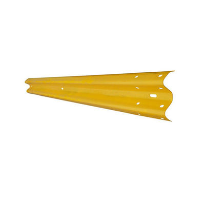Standaard AASHTO M-180 W Beam Road Safety Barrier voor aangepaste bescherming van de snelweg