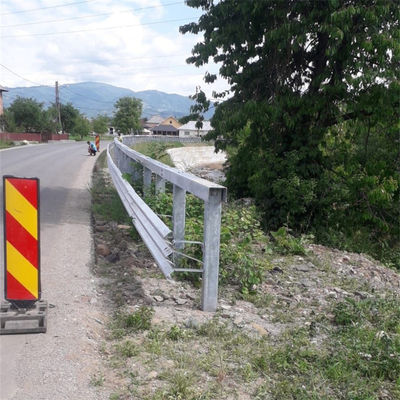 Verkeersveiligheid Beschermingsrail High Intensity Flex Beam Thrie Beam voor Highway Security System