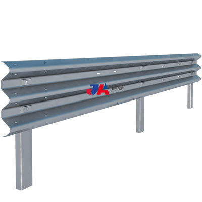 Veiligheidsrail met drie W-balken en aangepaste AASHTO M-180-standaard
